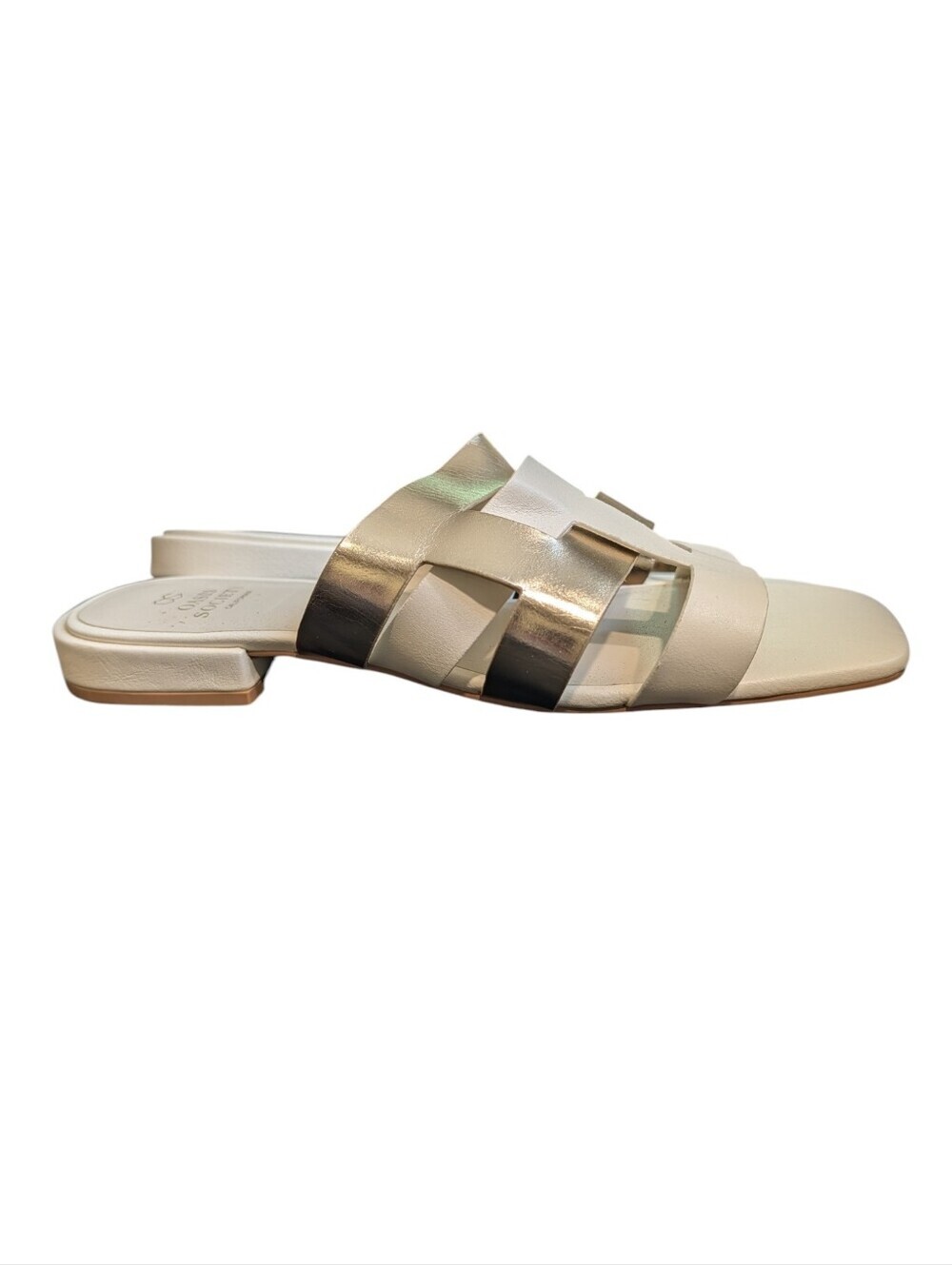 Oasis Society California White & Gold Slide Sandals Women's Size 10 Metallic - Picture 3 of 9